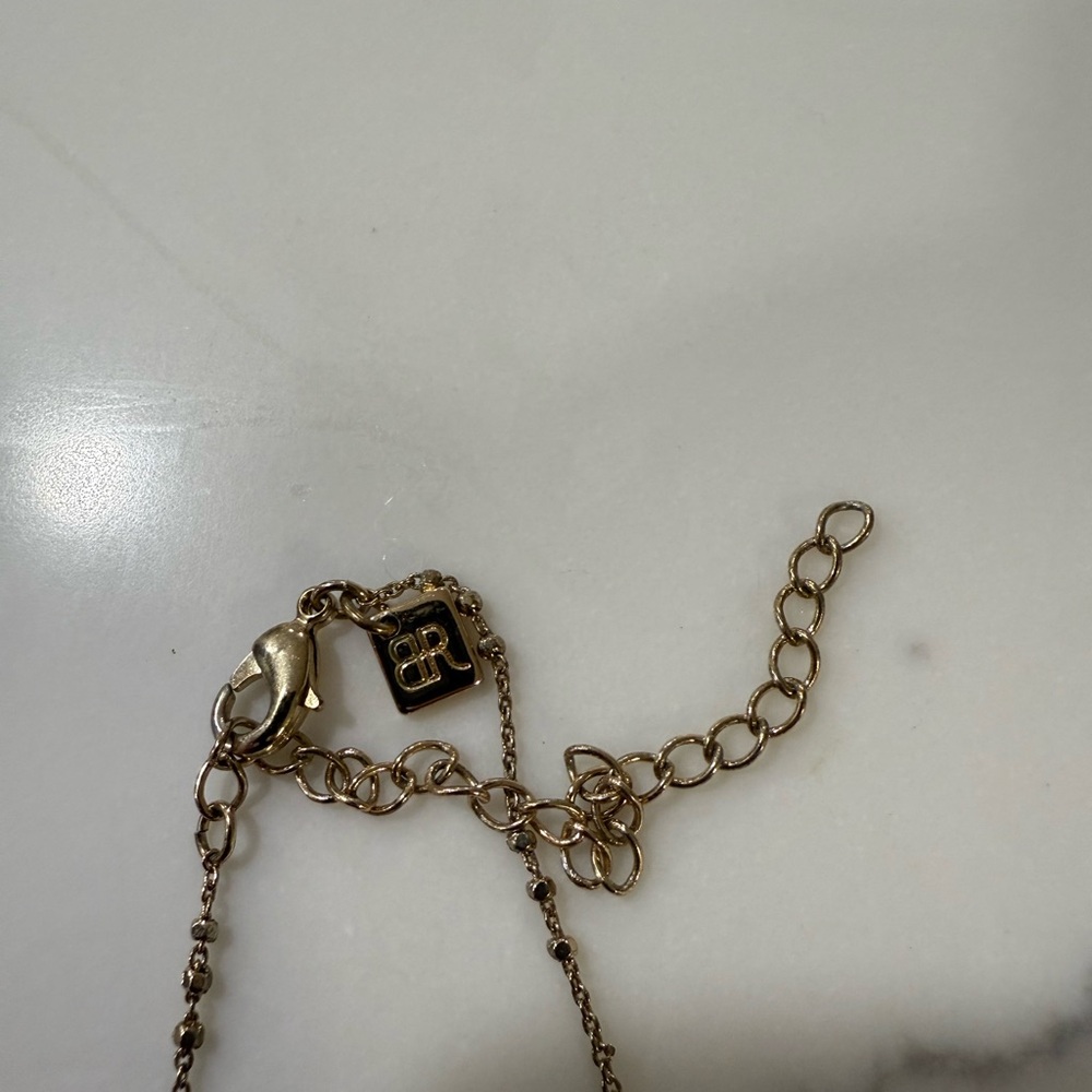 Banana Republic Gold Pineapple Pendant Necklace Sparkly Crystal Charm Summer - Picture 5 of 5
